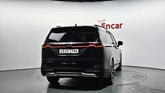 2023 Kia Carnival Diesel 7-Seater Signature — фото 4