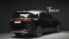 2023 Kia Carnival Diesel 9-Seater Signature — фото 2