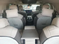 2023 Kia Carnival Gasoline 9-Seater Hi-Limousine — фото 20
