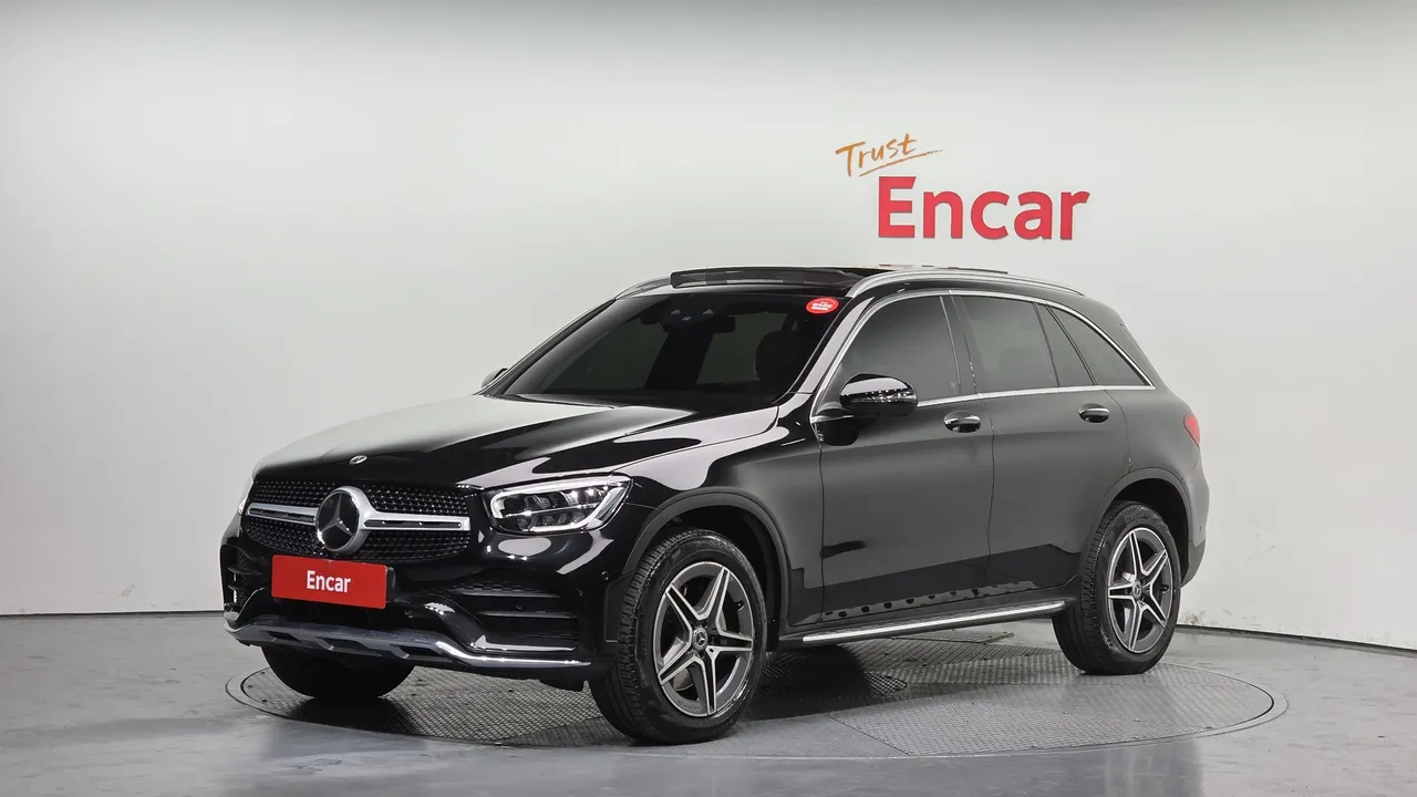 2022 Mercedes-Benz GLC-Class GLC300e 4MATIC