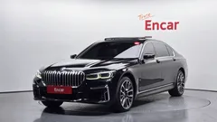 2022 BMW 7-Series 740Li xDrive M Sport Package — фото 12