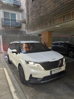 2023 Kia Carnival Gasoline 7-Seater Signature — фото 17