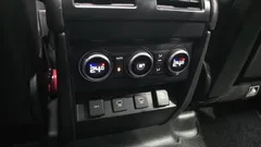 2022 Land Rover Defender 110 D300 HSE — фото 16