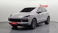 2023 Porsche Cayenne 3.0 PLATINUM EDITION — фото 1
