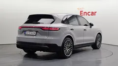 2023 Porsche Cayenne 3.0 PLATINUM EDITION — фото 2