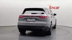 2023 Porsche Cayenne 3.0 PLATINUM EDITION — фото 4