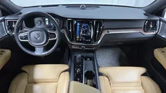 2022 Volvo V60 B5 Pro AWD — фото 7