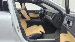 2022 Volvo V60 B5 Pro AWD — фото 11