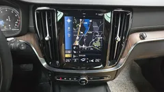 2022 Volvo V60 B5 Pro AWD — фото 14