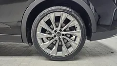 2023 Toyota Crown 2.5 4WD Hybrid, чёрный — фото 5