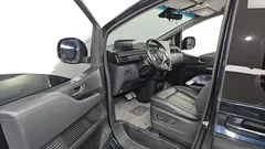 2022 Hyundai Staria Lounge 9-Seater — фото 10