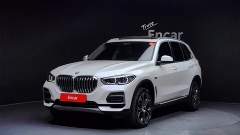 2022 BMW X5 xDrive 45e xLine