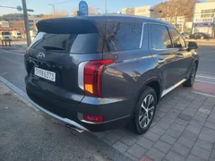 2022 Hyundai Palisade Diesel 2.2 2WD — фото 2