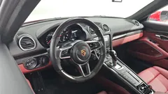 2023 Porsche 718 4.0 GTS, красный — фото 12