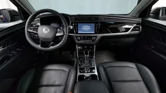 2024 KG_Mobility_Ssangyong KORANDO Gasoline 1.5 2WD C7, чёрный — фото 7