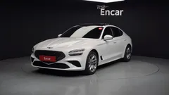 2021 Genesis G70 Gasoline 2.0T 4WD, белый — фото 1