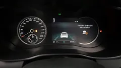2021 Genesis G70 Gasoline 2.0T 4WD, белый — фото 8