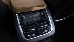 2023 Volvo XC90 B6 Ultimate Bright — фото 18