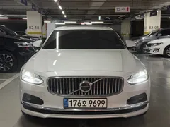 2023 Volvo S90 B5 Ultimate Bright — фото 1