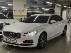 2023 Volvo S90 B5 Ultimate Bright — фото 3