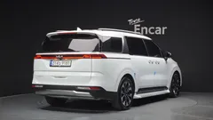 2023 Kia Carnival Diesel 9-Seater Signature — фото 2