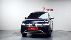 2023 Volkswagen Tiguan 2.0 TSI Prestige — фото 3