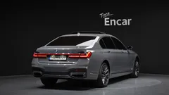 2022 BMW 7-Series 745Le iPerformance M Sport — фото 2