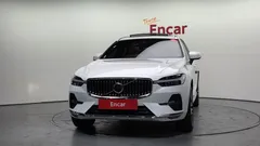 2022 Volvo XC60 B5 Inscription, белый — фото 3