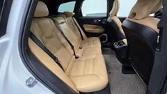 2022 Volvo XC60 B5 Inscription, белый — фото 19