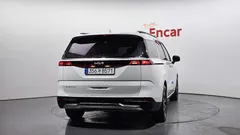 2023 Kia Carnival Diesel 9-Seater Noblesse — фото 4