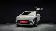 2023 Hyundai Kona Gasoline 1.6 Turbo 2WD, серебристый — фото 3