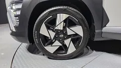 2023 Hyundai Kona Gasoline 1.6 Turbo 2WD, серебристый — фото 5