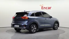 2022 Kia Niro 1.6 HEV — фото 2