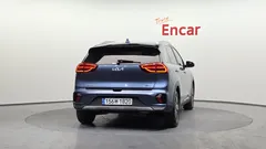 2022 Kia Niro 1.6 HEV — фото 4
