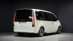 2023 Hyundai Staria 4WD Lounge 9-Seater — фото 2