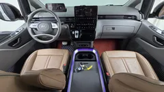 2023 Hyundai Staria 4WD Lounge 9-Seater — фото 7