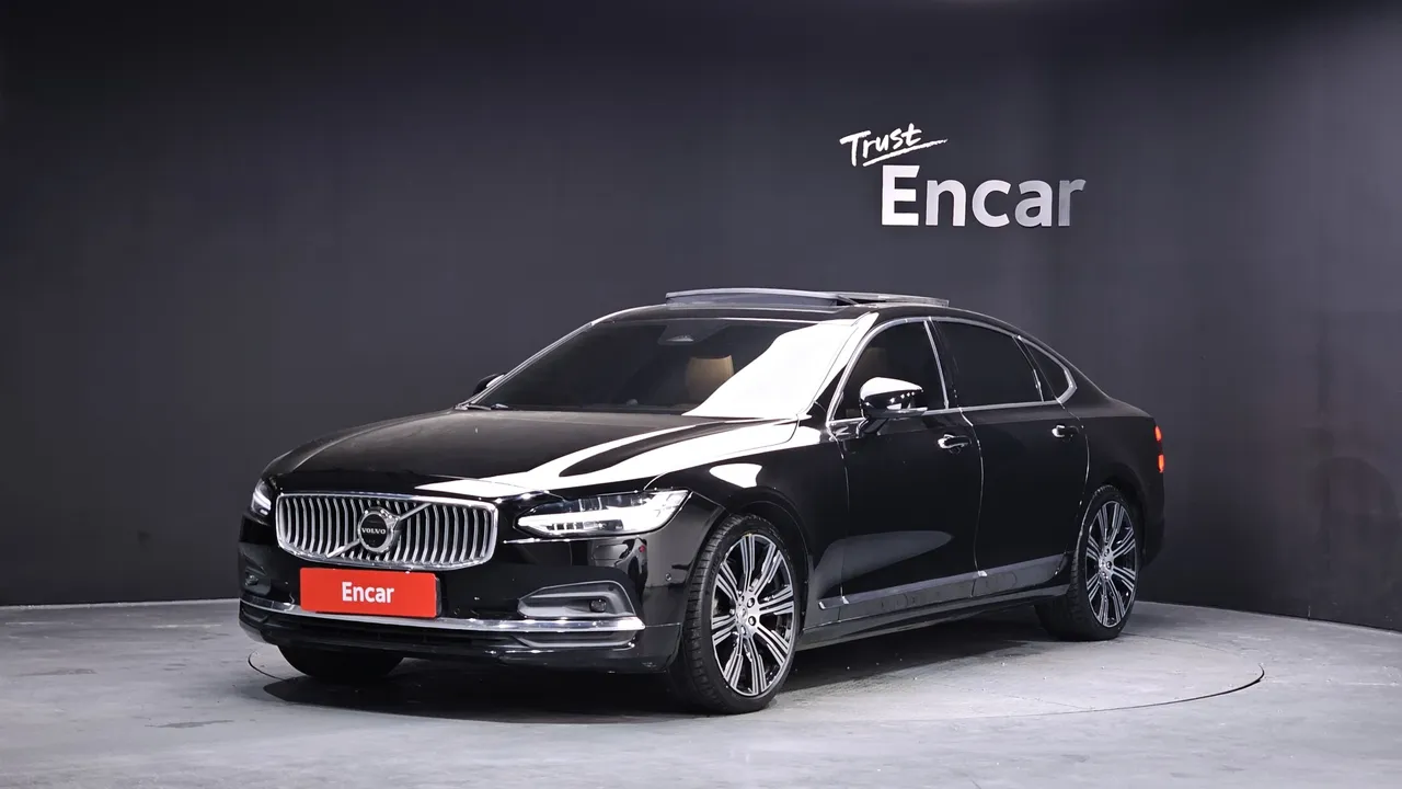2023 Volvo S90 B6 AWD Ultimate Bright