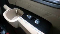 2024 Kia Sorento HEV 1.6 2WD — фото 19