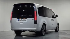 2023 Hyundai Staria 4WD Lounge 9-Seater — фото 2