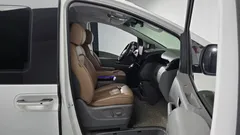 2023 Hyundai Staria 4WD Lounge 9-Seater — фото 15