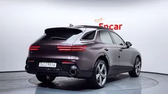 2021 Genesis GV70 2.5T Gasoline 2WD, красный — фото 2