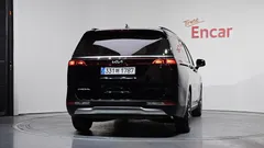 2023 Kia Carnival Diesel 9-Seater Noblesse — фото 4