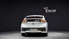 2020 Hyundai Ioniq 1.6 HEV — фото 4