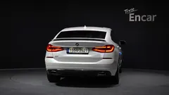 2022 BMW Gran Turismo 630i xDrive Luxury, белый — фото 4