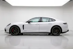 2022 Porsche Panamera 4.0 GTS — фото 1