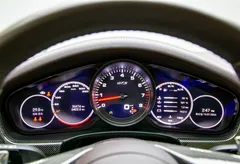 2022 Porsche Panamera 4.0 GTS — фото 20