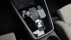 2022 Audi A3 40 TFSI Premium, белый — фото 9