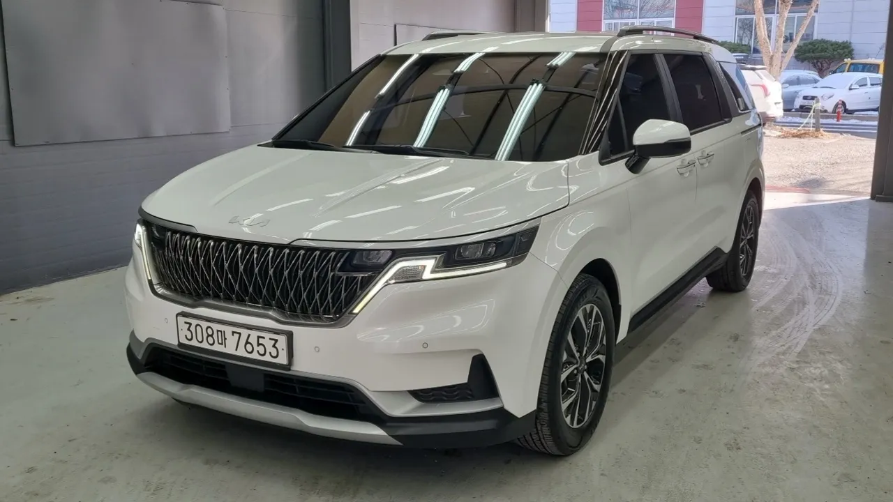 2023 Kia Carnival Diesel 9-Seater Prestige