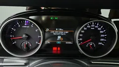 2023 Kia Carnival Gasoline 9-Seater Prestige — фото 8