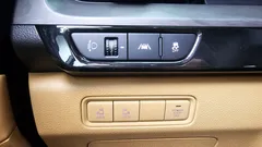 2023 Kia Carnival Gasoline 9-Seater Prestige — фото 18
